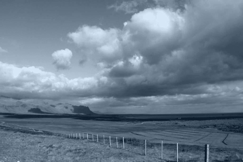Surface Rights What's the Difference Between Mineral Rights and Surface Rights?