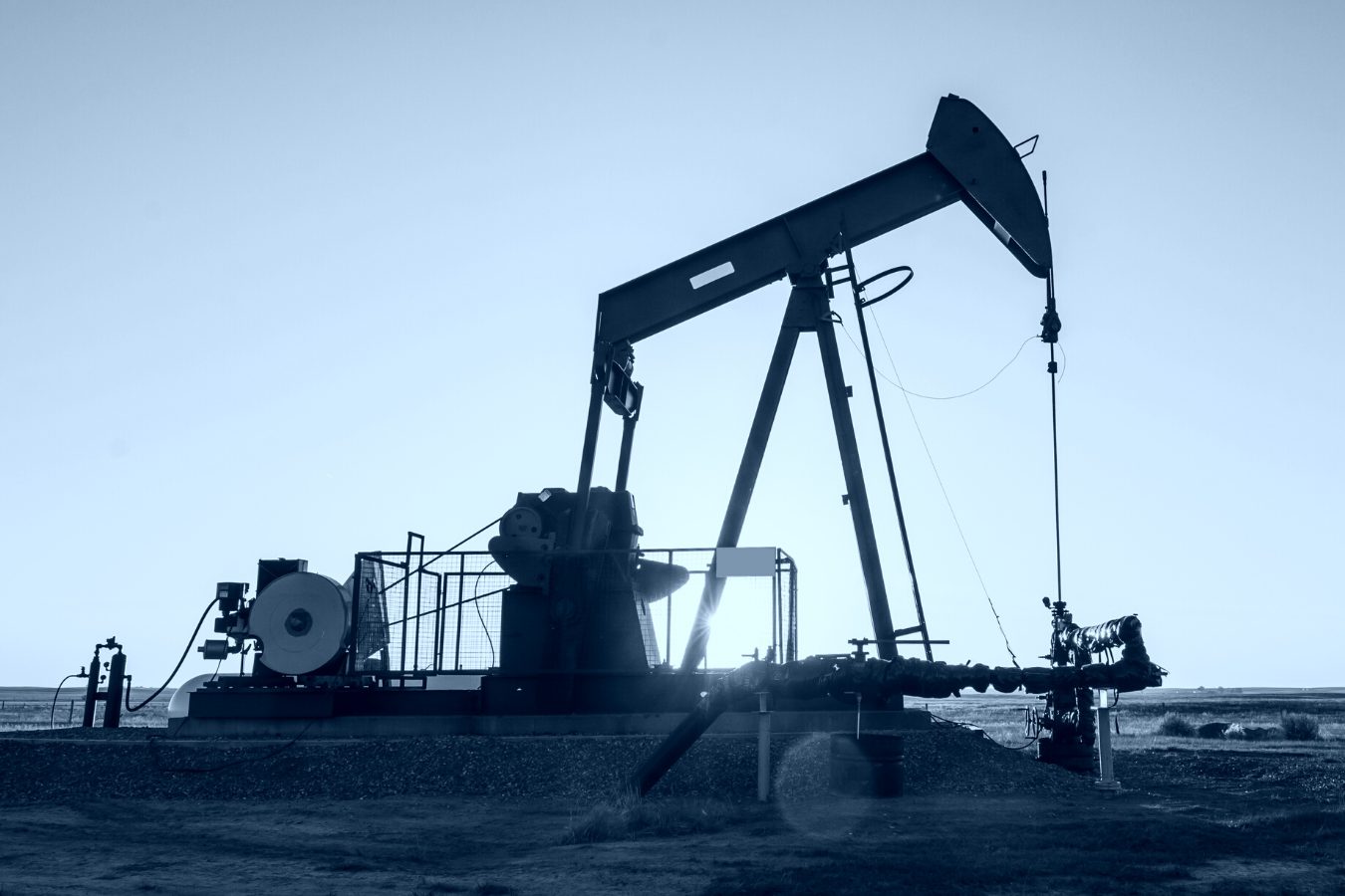 5 Reasons why oil and gas operators should outsource their back office services